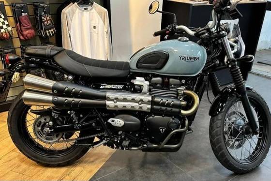 TRIUMPH STREET SCRAMBLER 